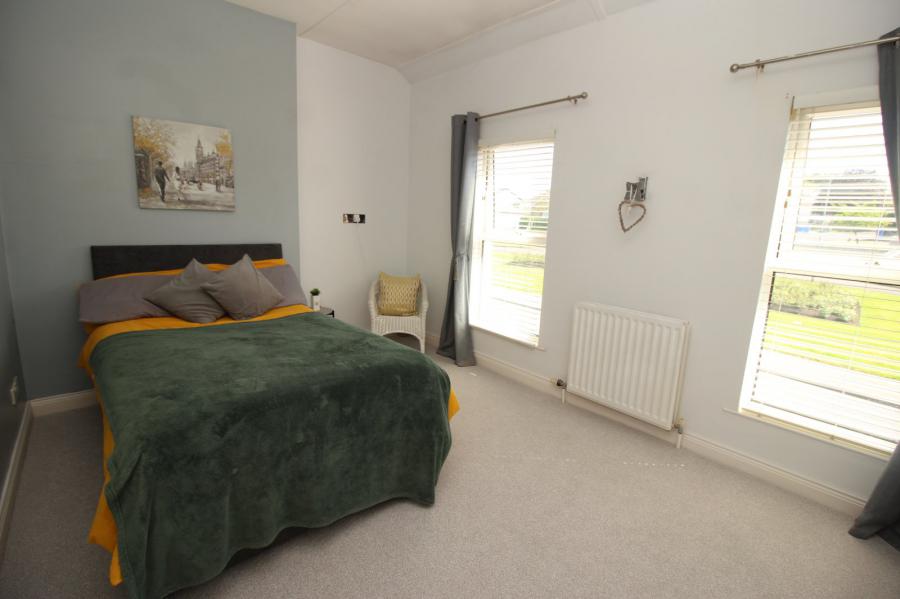 6 Ogles Terrace