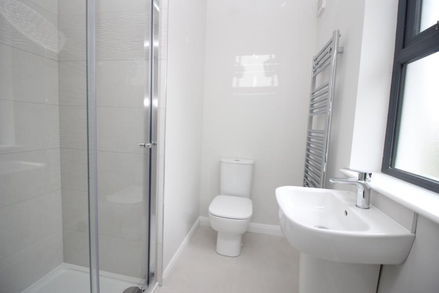 3 Oakwood Gate, 50 The Cutts