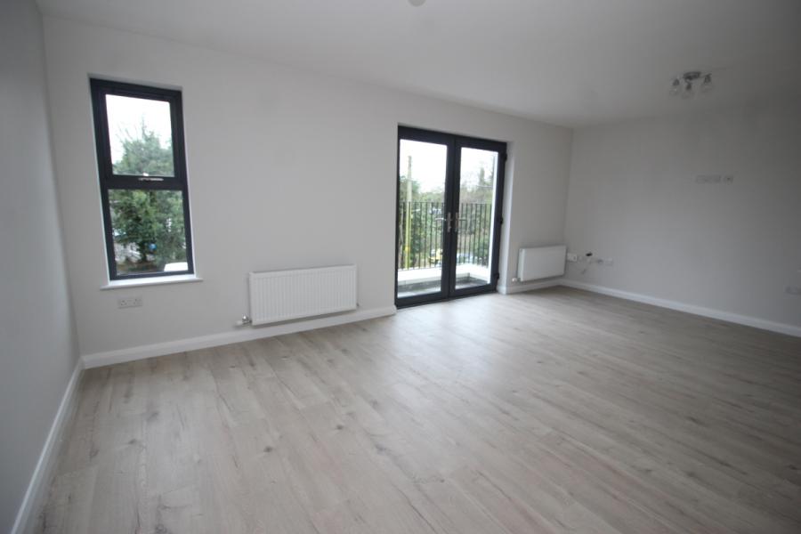 3 Oakwood Gate, 50 The Cutts