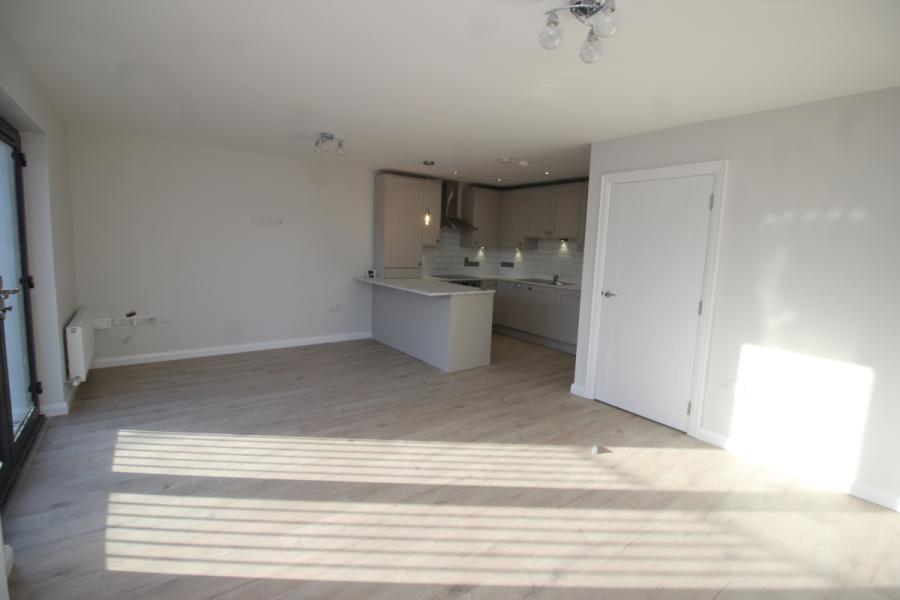 3 Oakwood Gate, 50 The Cutts