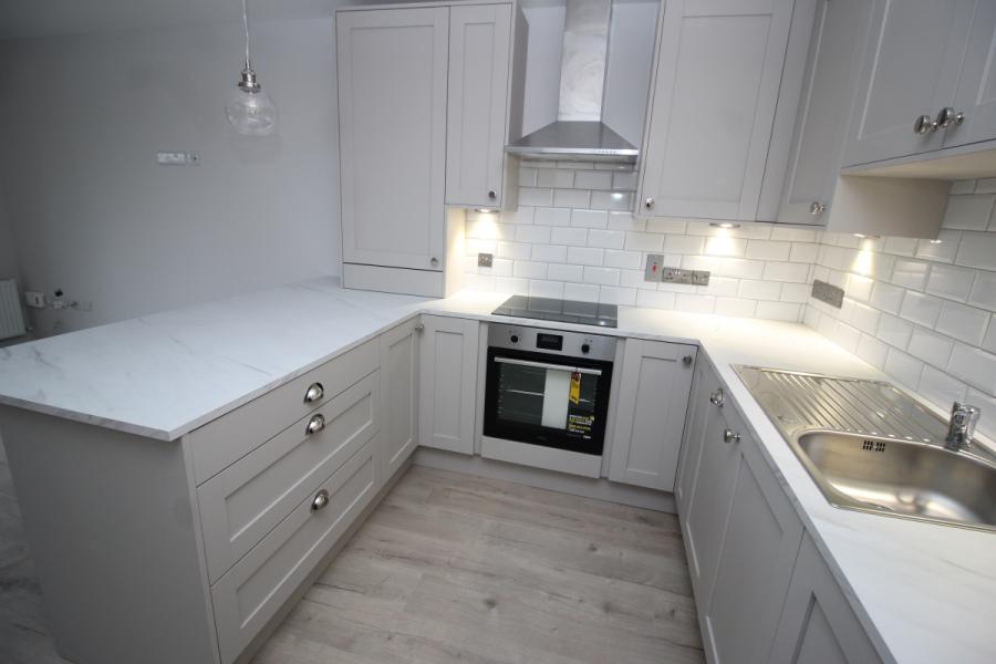 3 Oakwood Gate, 50 The Cutts