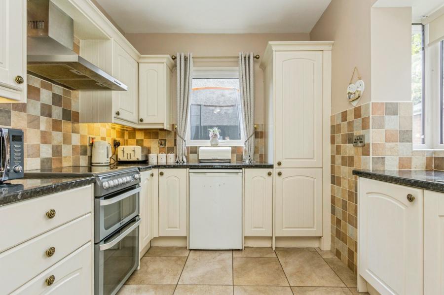 112 Ballynahinch Road