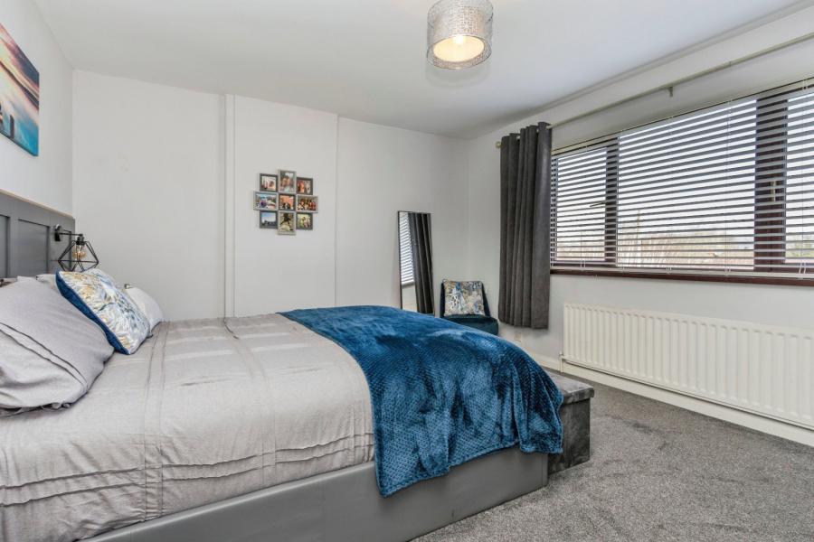 7 Sandymount Close