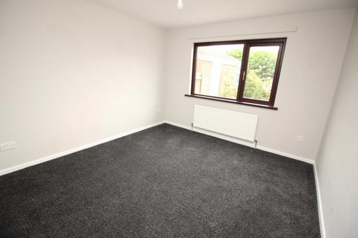 50 Kernaghan Park