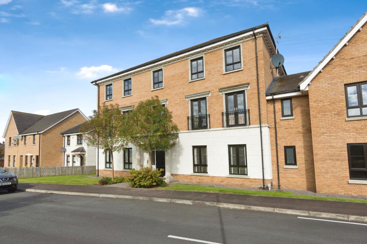 61 Mornington Gardens, Lisburn, BT28 2WB for sale with Homes NI