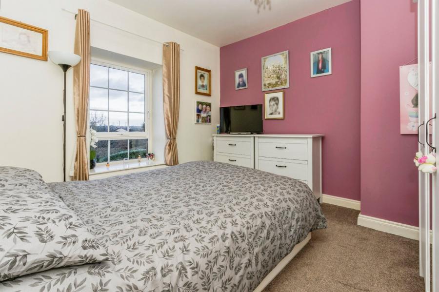 4 Quillyburn Lane