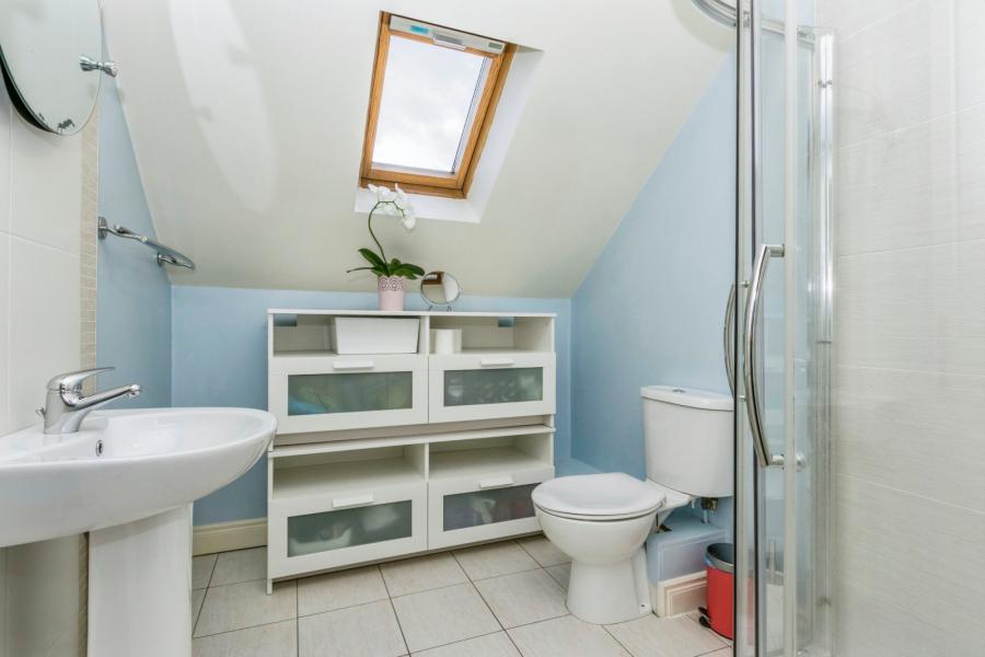 4 Quillyburn Lane