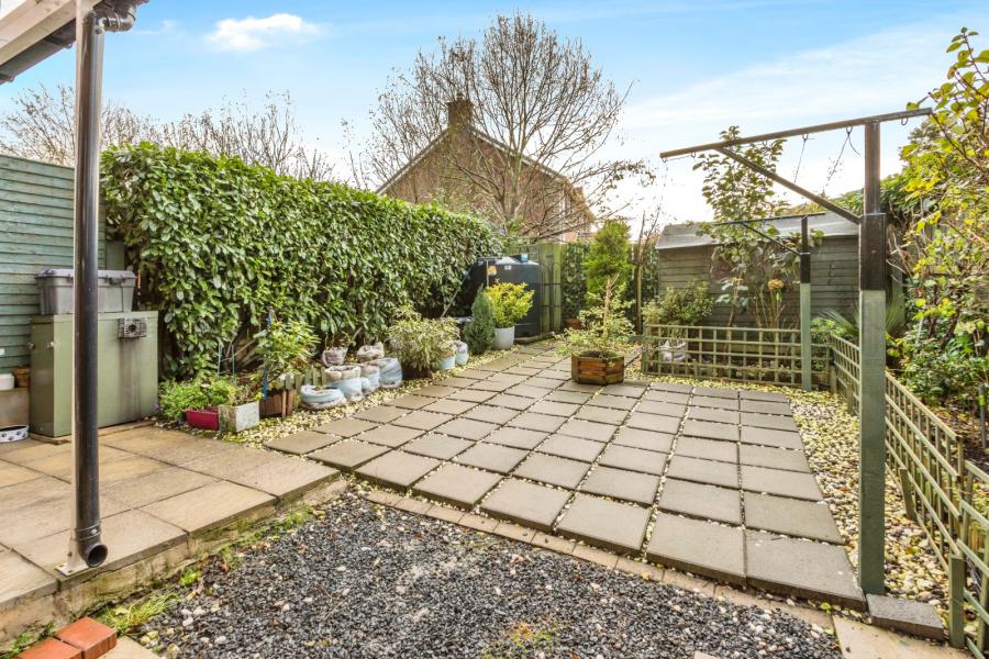 4 Quillyburn Lane