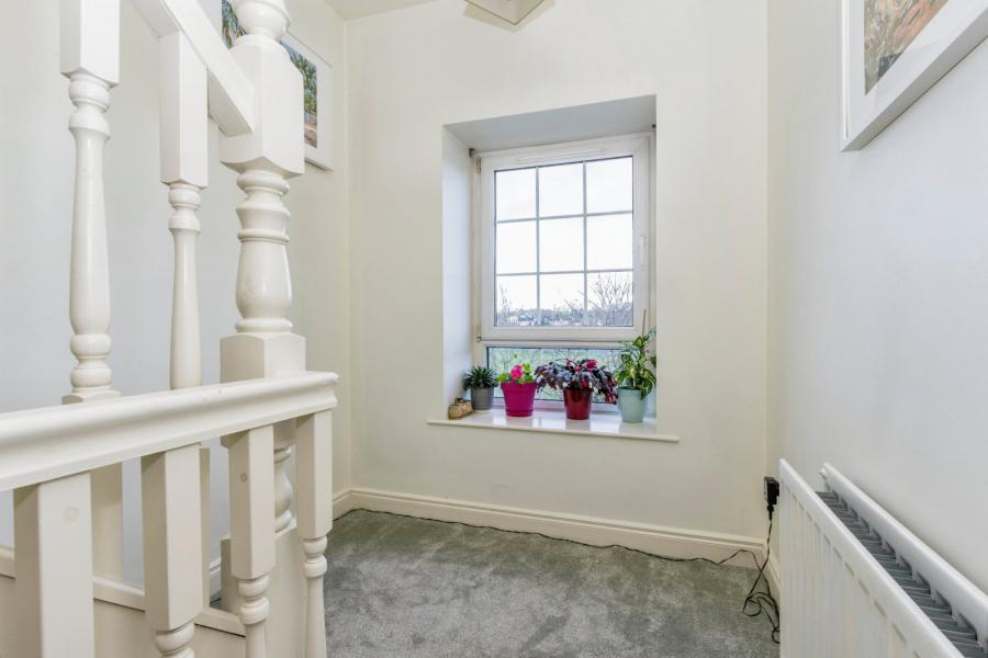 4 Quillyburn Lane