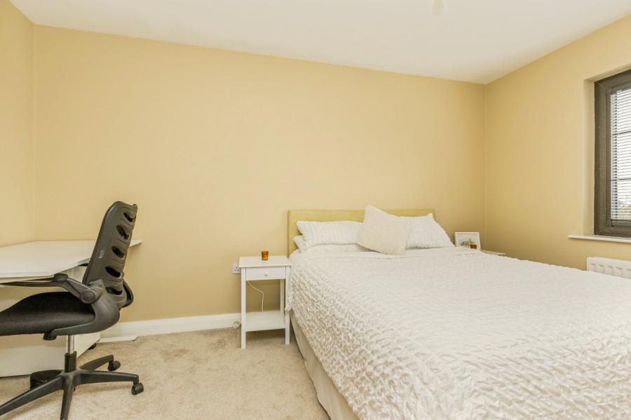 45 Ballantine Lane