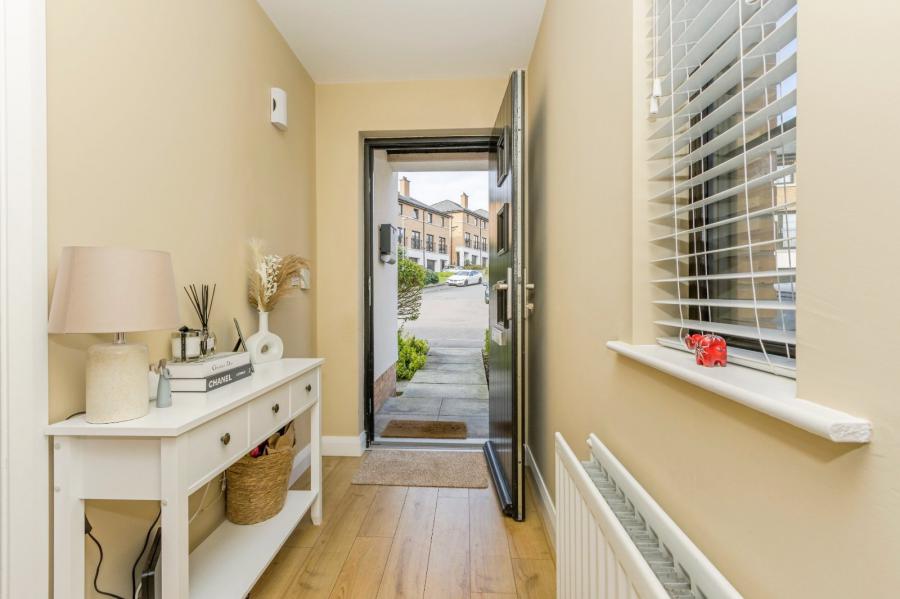 45 Ballantine Lane