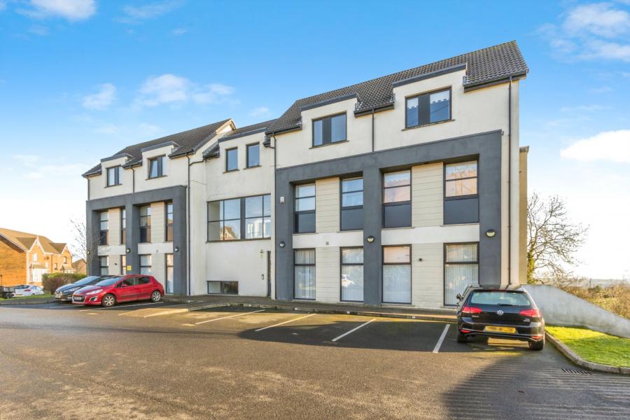 23 Lagmore View Road