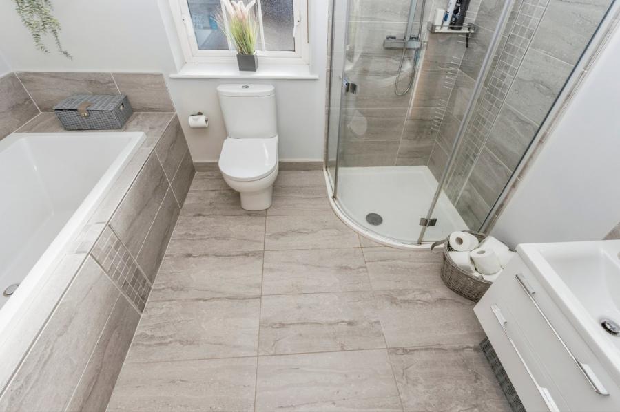 31b Gravelhill Road