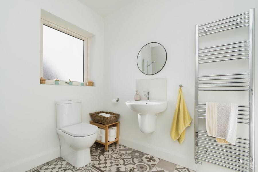 2 Woodbrook Manor