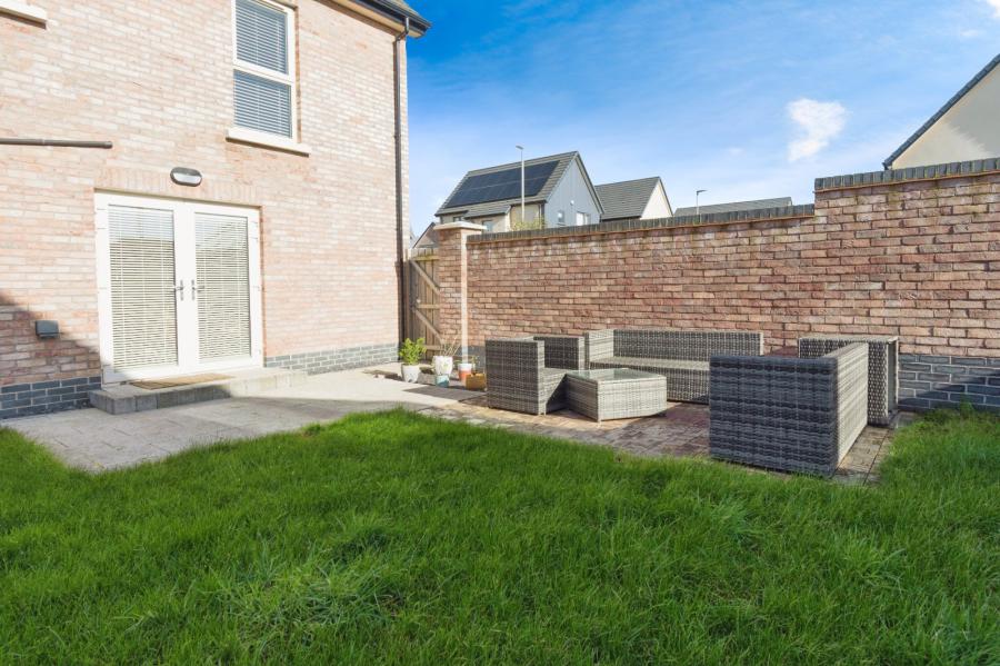 2 Woodbrook Manor
