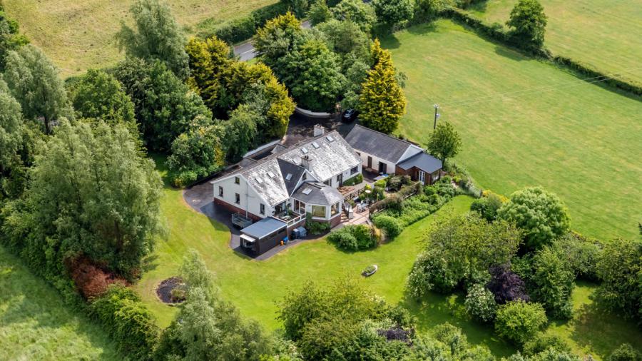 76A, Magheraknock Road