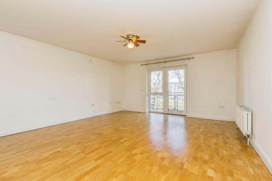 41 Woodbrook Green
