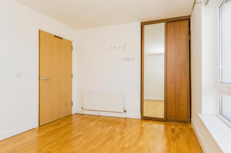 41 Woodbrook Green