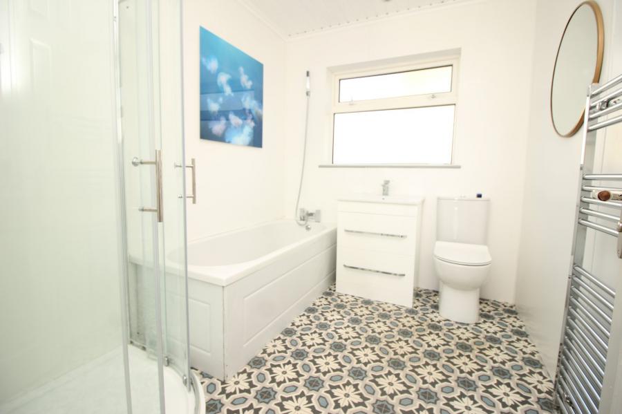 15 Monaville Close