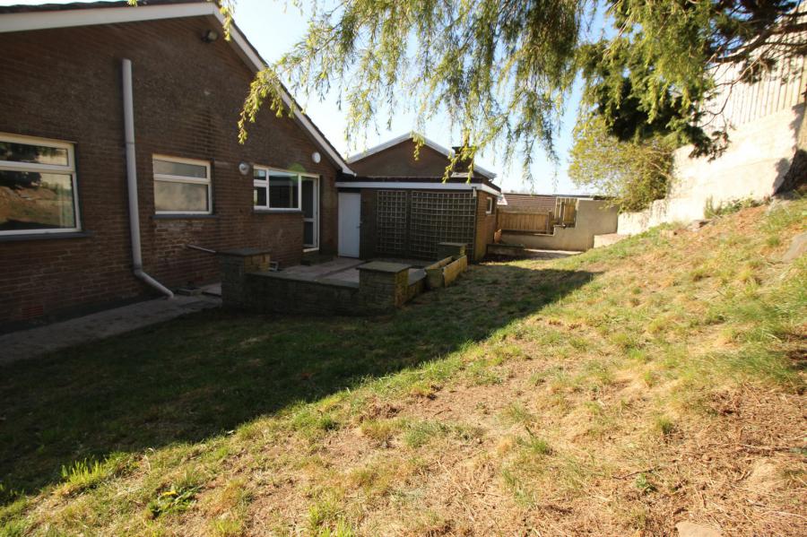 15 Monaville Close