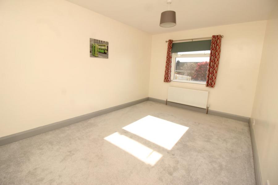 15 Monaville Close