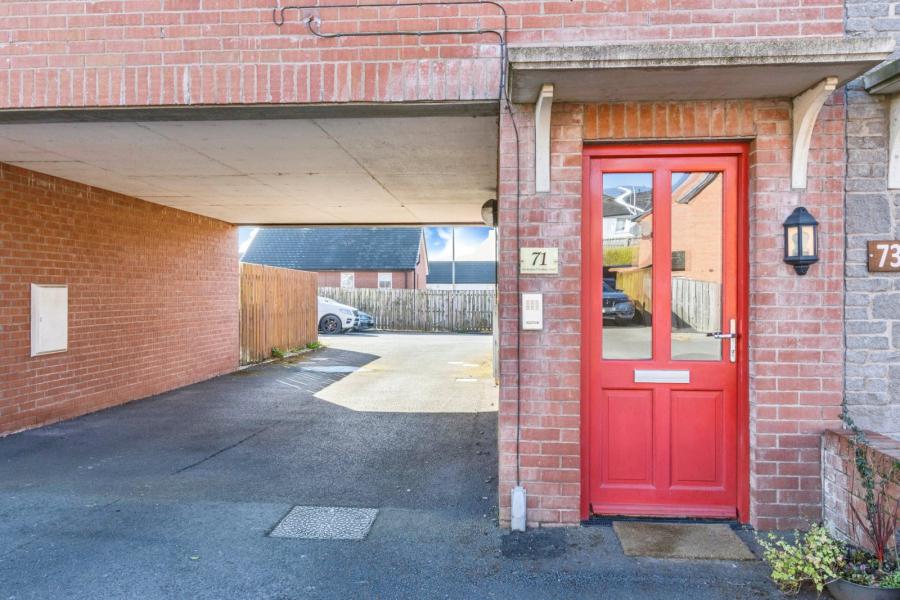 71 Sir Richard Wallace Road