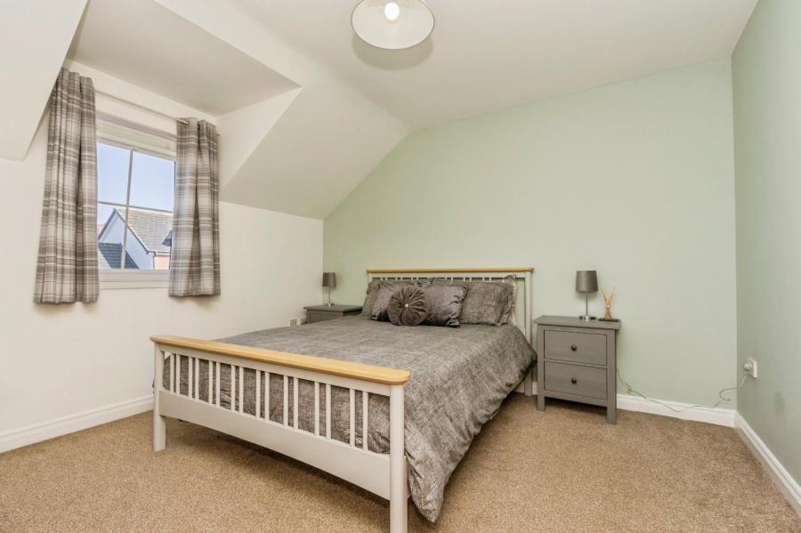 71 Sir Richard Wallace Road
