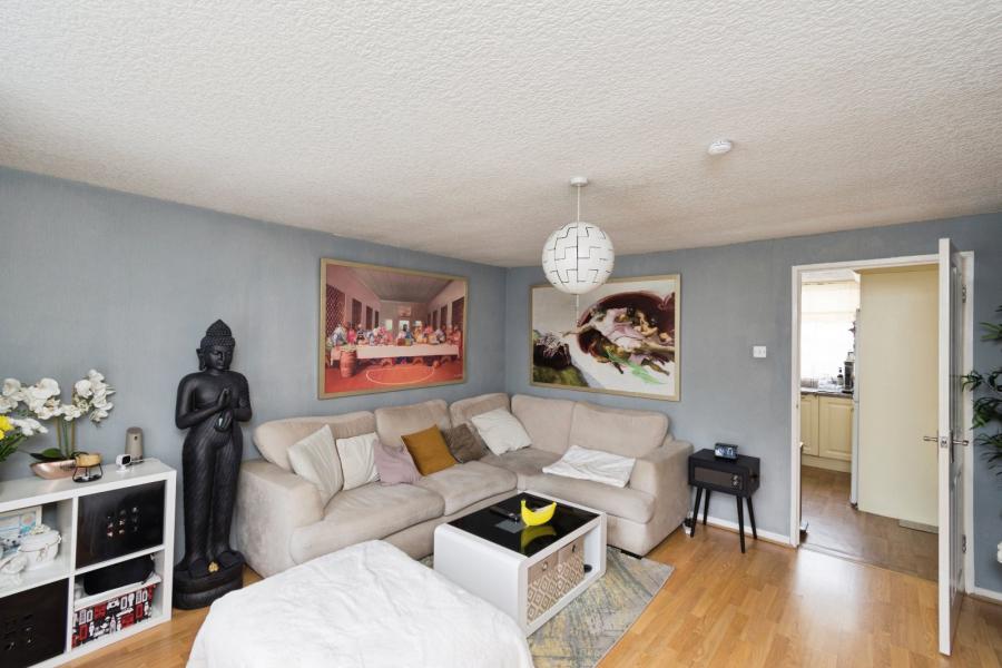 88 Glenmore Drive
