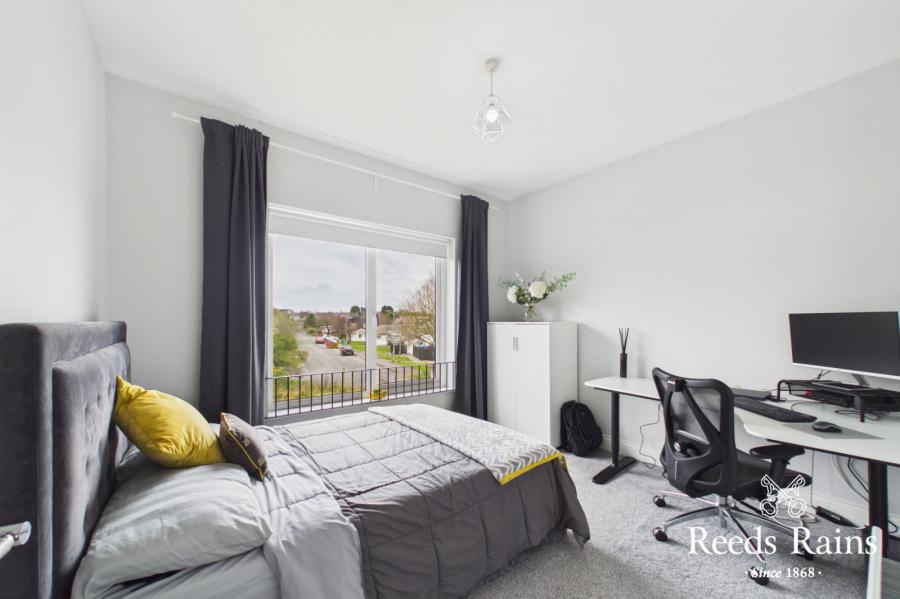 30 Wyncroft Crescent