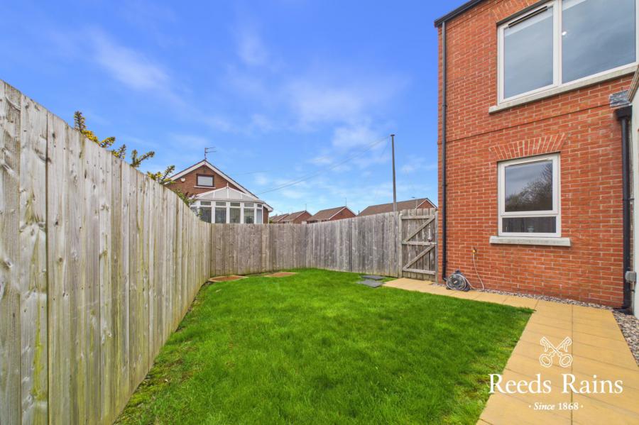 30 Wyncroft Crescent