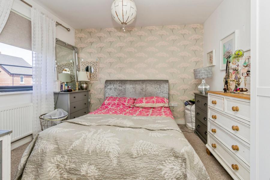 9 Fairfields Glen
