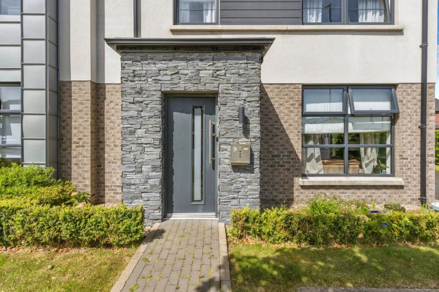 9 Fairfields Glen