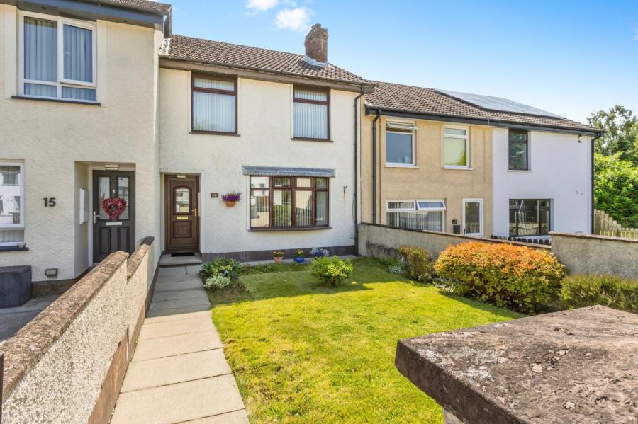 14 Knockburn Court