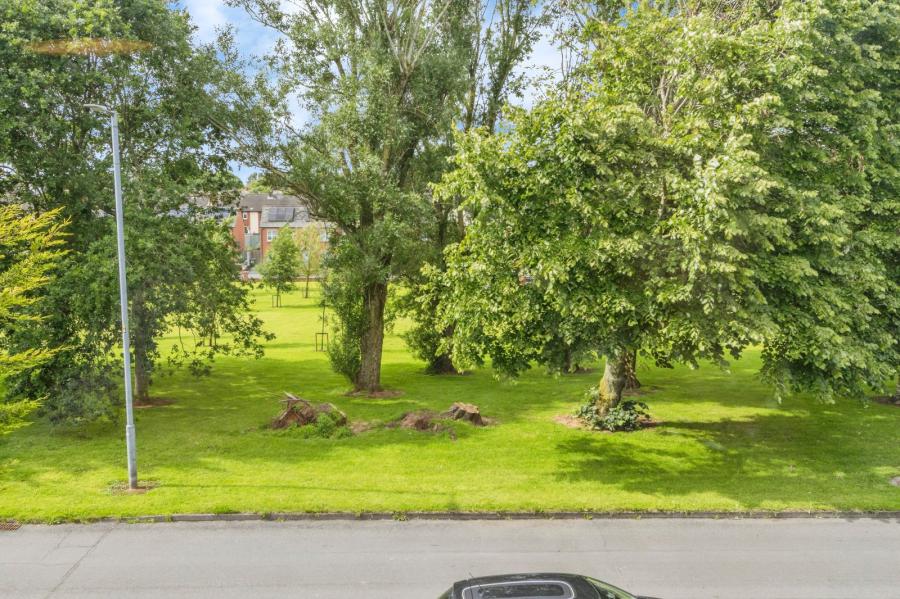 31 Dundrod Drive