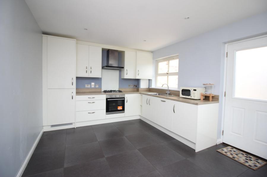 18 Ballantine Gardens