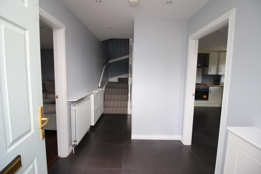18 Ballantine Gardens