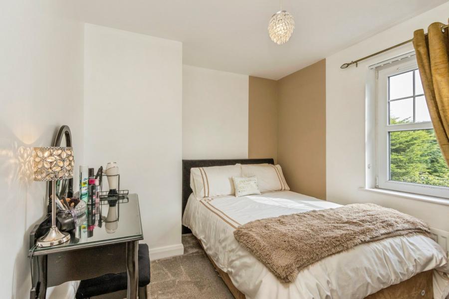 2 Causeway Lodge