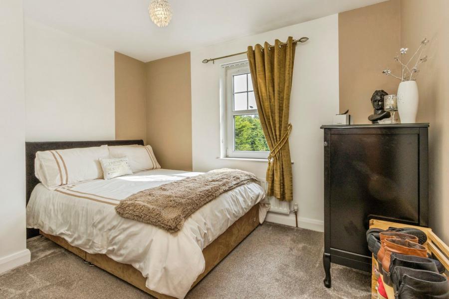 2 Causeway Lodge
