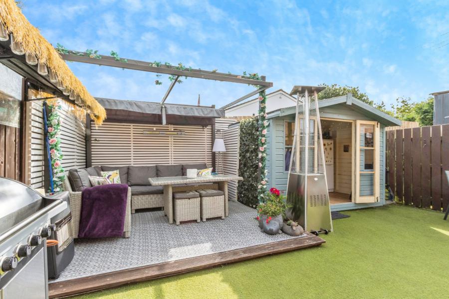 2 Causeway Lodge
