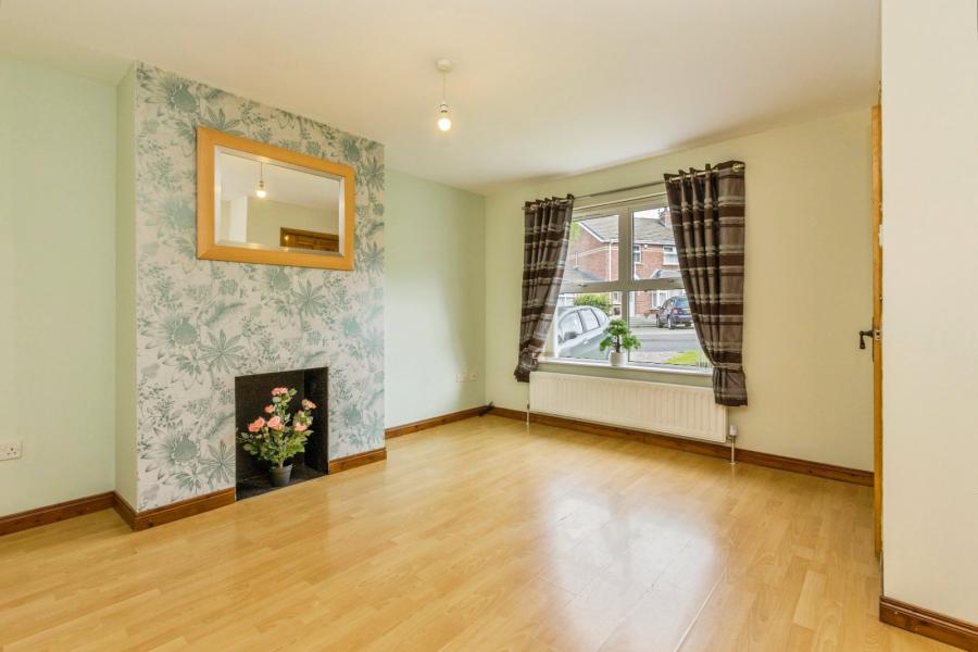 85 Whitethorn Brae