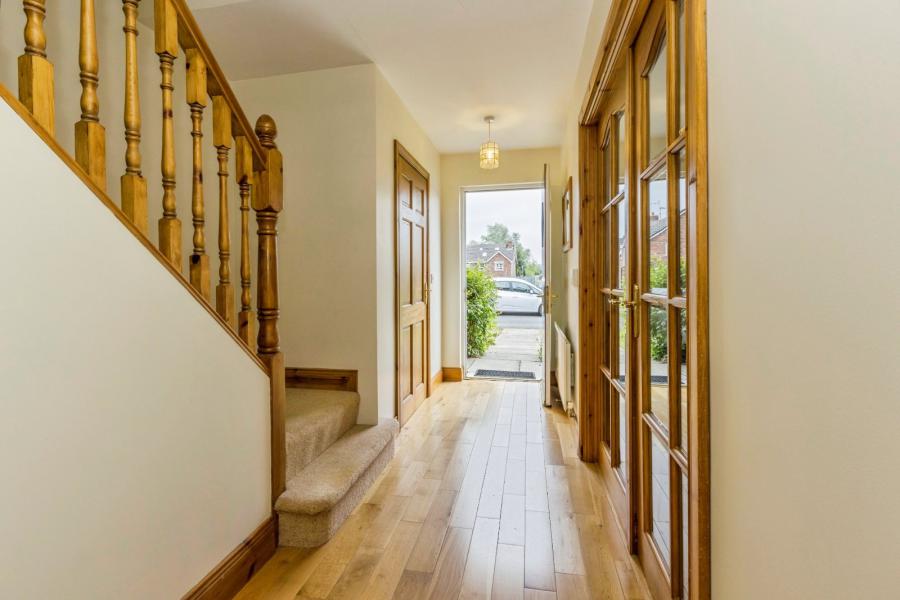 71 Stonebridge Meadows