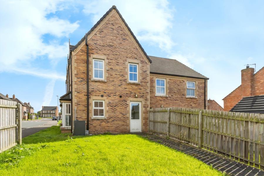 17 Wellington Park Road