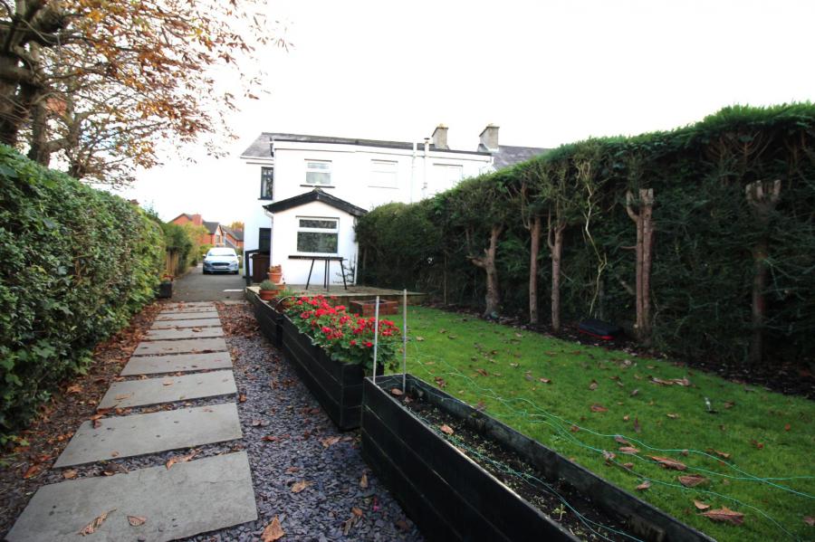 110 Hillsborough Road
