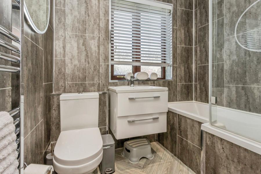 60A, Rowan Drive 60A, Rowan Drive