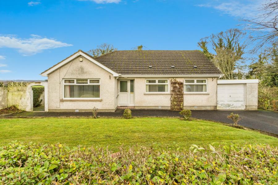 64 Kilwarlin Road, Hillsborough, County Down, BT26 6EA