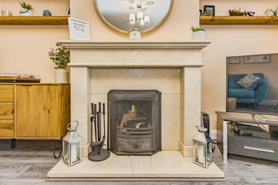 11 Greenburn Park 11 Greenburn Park