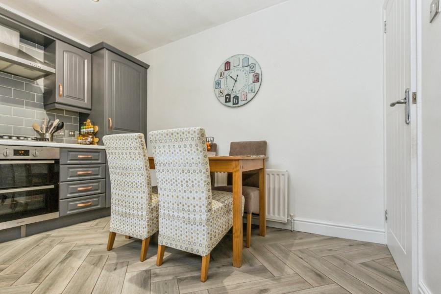 11 Greenburn Park 11 Greenburn Park