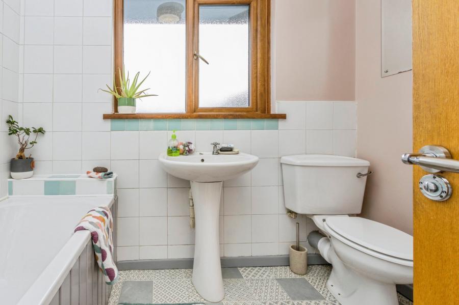 187 Hillsborough Old Road