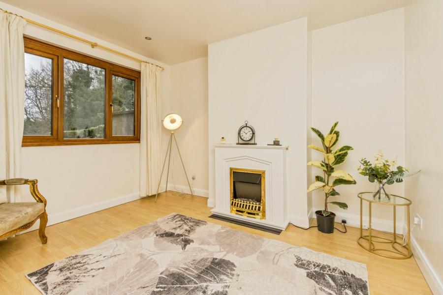 187 Hillsborough Old Road