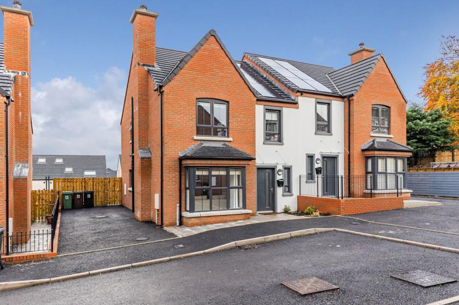 23 Edgehill Park, Hillsborough Old Road, Lisburn, BT27 5QF